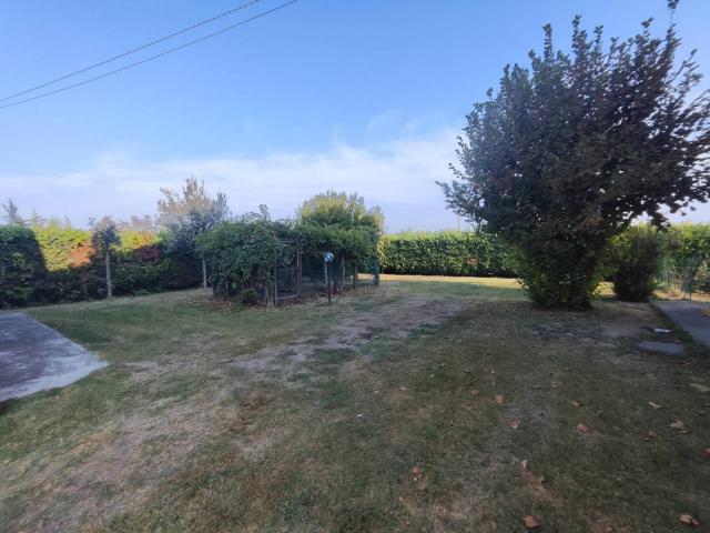 Appartamento in affitto a Pilastrello, Cento