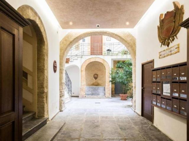 Appartamento in affitto a I Circoscrizione, Palermo