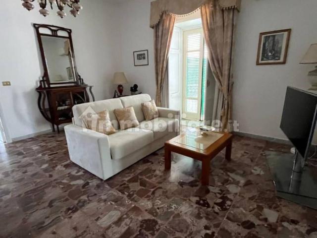 Appartamento in affitto a Grottolella, Campania