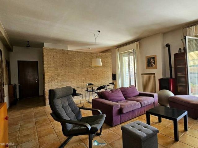 Appartamento in affitto a Marche, Ancona