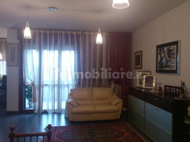 Appartamento in affitto a Marore, Parma