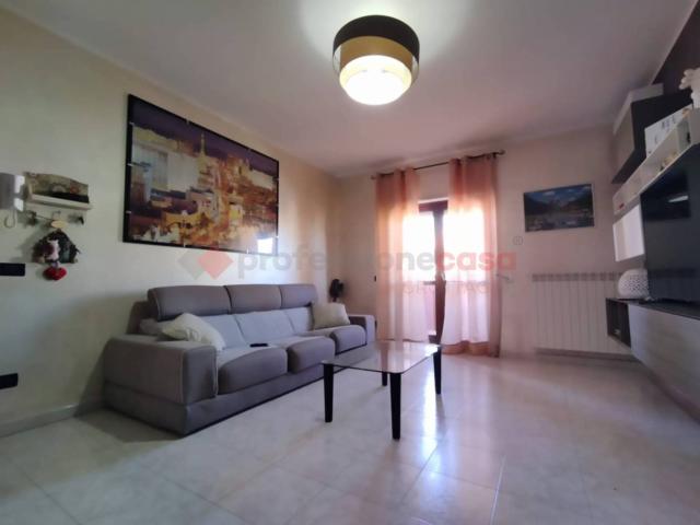 Appartamento in affitto a Corva, Marche
