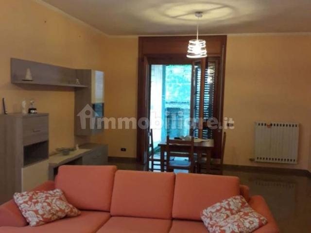 Appartamento in affitto a Summonte, Campania