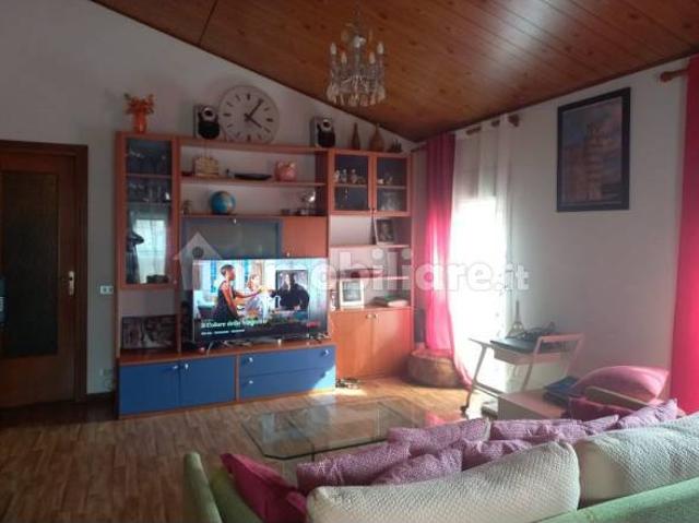 Appartamento in affitto a Villafranca Di Verona, Veneto