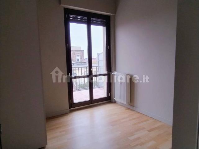Appartamento in affitto a Rosmarino, Carbonia