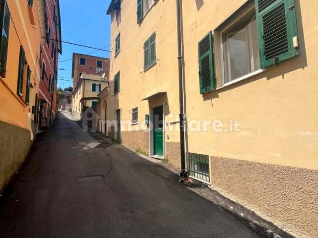 Appartamento in affitto a Levante, Serra Riccò