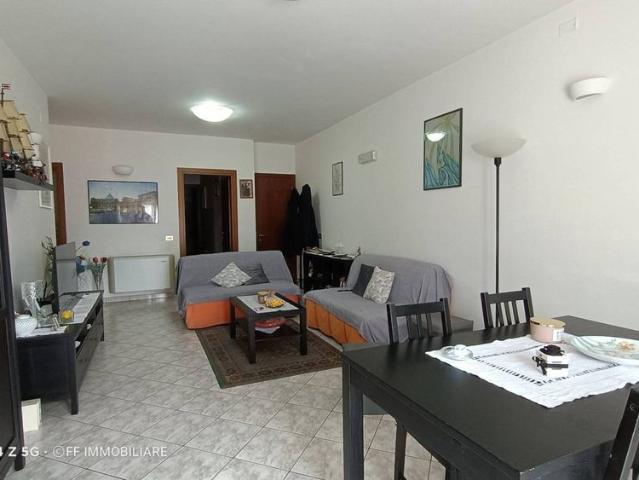 Appartamento in affitto a Morelli, Marche