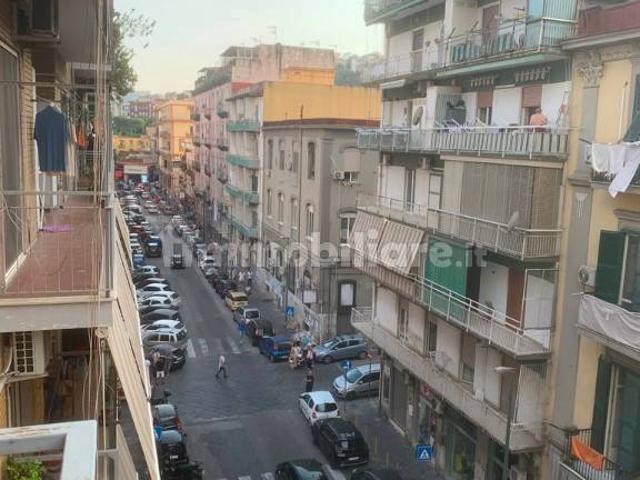 Appartamento in affitto a Municipalità 3, Campania