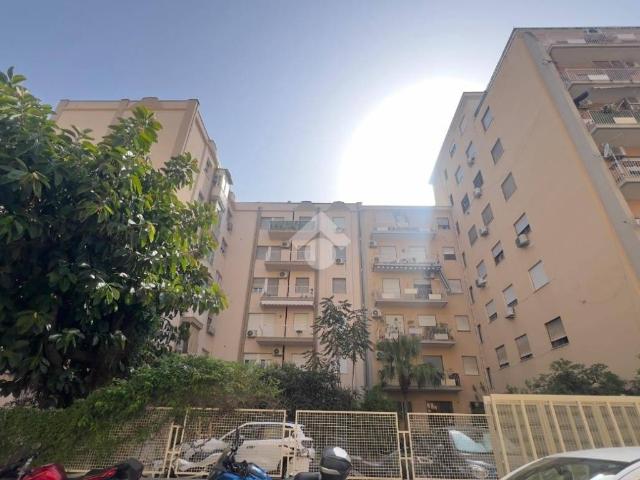 Appartamento in affitto a Borgo Molino, Marche