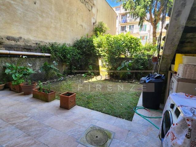 Appartamento in affitto a Quartiere 2, Firenze