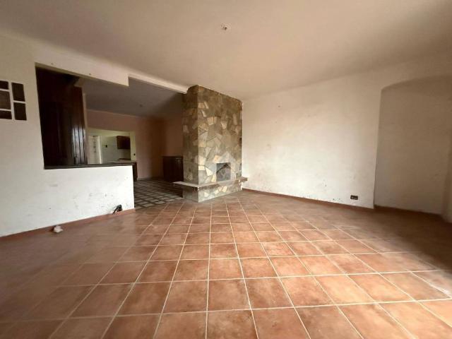 Appartamento in affitto a Unione Montana di Comuni delle Valli di Lanzo, Ceronda e Casternone, Piemonte