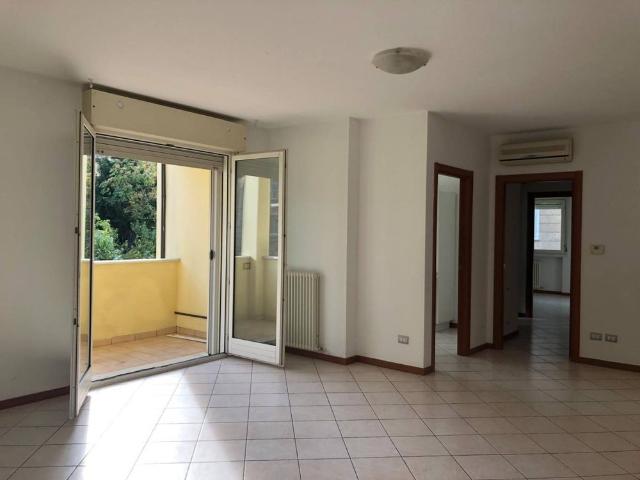 Appartamento in affitto a Molinetto, Parma