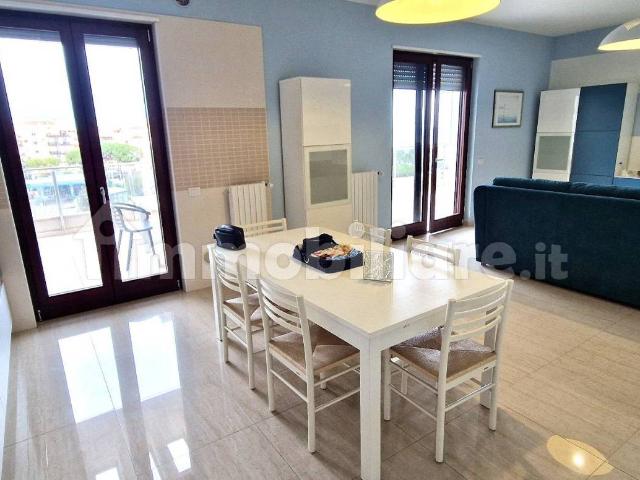 Appartamento in affitto a Puglia, Barletta-andria-trani