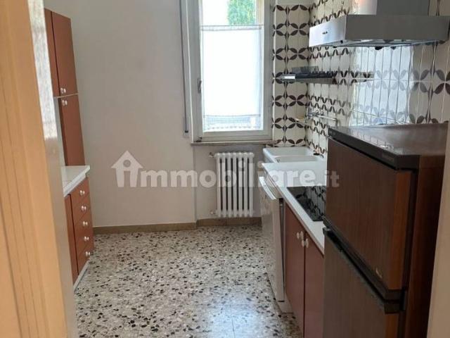 Appartamento in affitto a Vigolo, Negrar