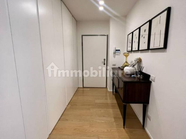 Appartamento in affitto a Municipio 8 di Milano, Milano
