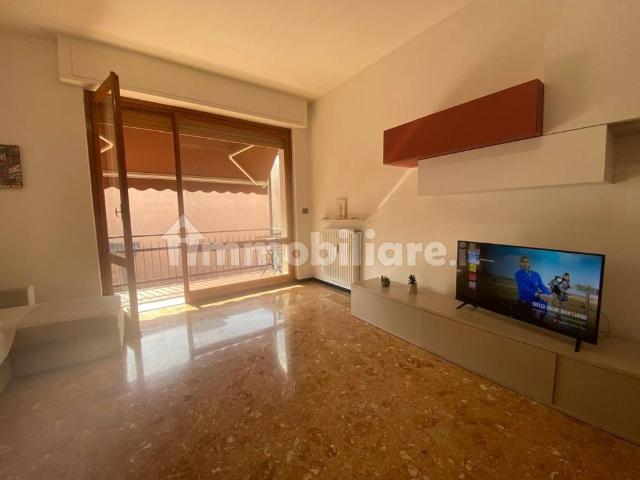 Appartamento in affitto a Sampierdicanne, Chiavari