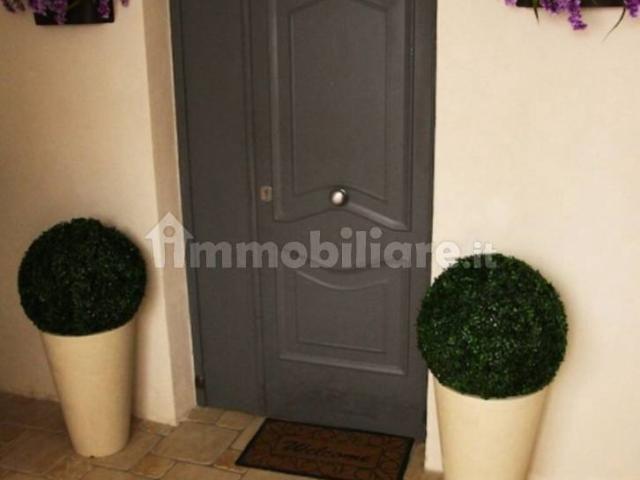 Appartamento in affitto a Municipalità 3, Campania
