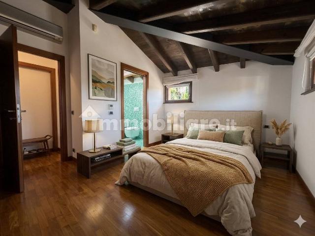 Appartamento in affitto a Centro storico, Brenzone