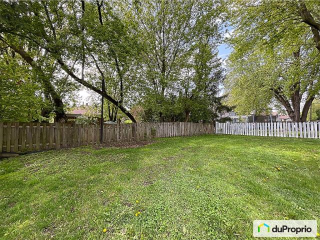House for sale in Saint-jean-sur-richelieu