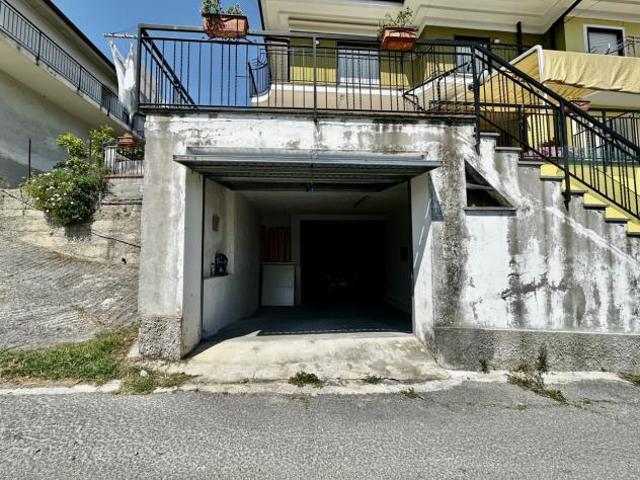 Box in vendita a Diano San Pietro, Liguria