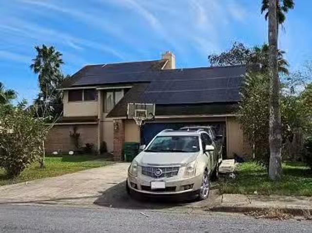 House for sale in Brownsville House for sale in Brownsville