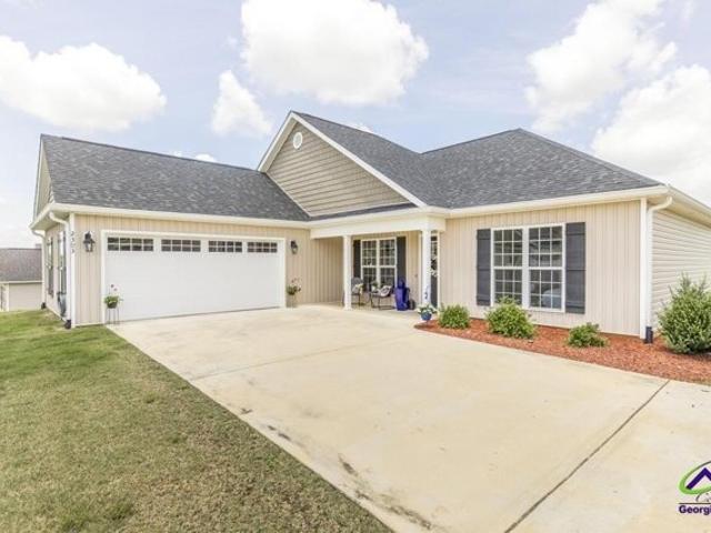 House for sale in Perry