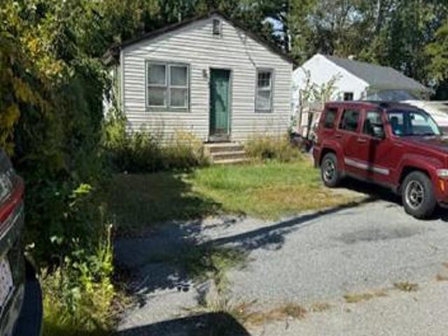 House for sale in Cumberland, Rhode Island