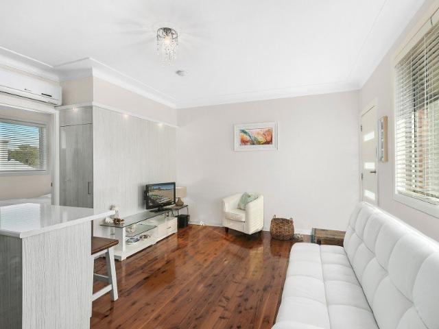 House for rent in Newcastle, Newcastle-Maitland