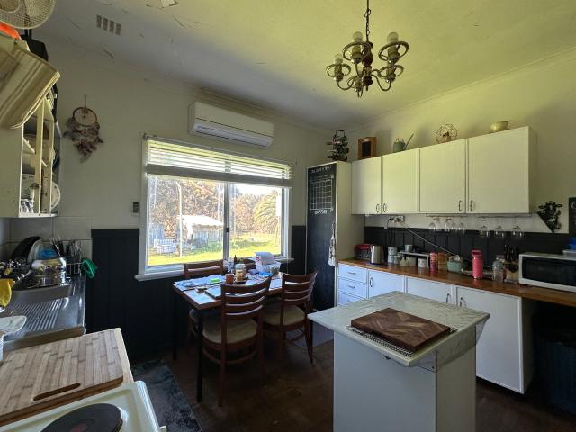 House for sale in Broomehill, Western Australia