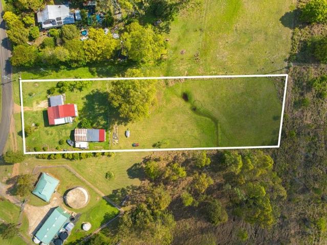 Cottage for sale in Kilkivan, Queensland