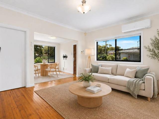 House for rent in Wollongong West, New South Wales