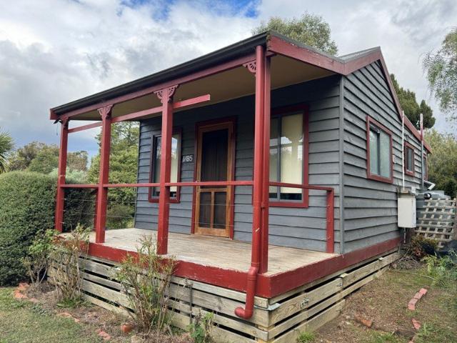Apartment for rent in Chewton, Victoria