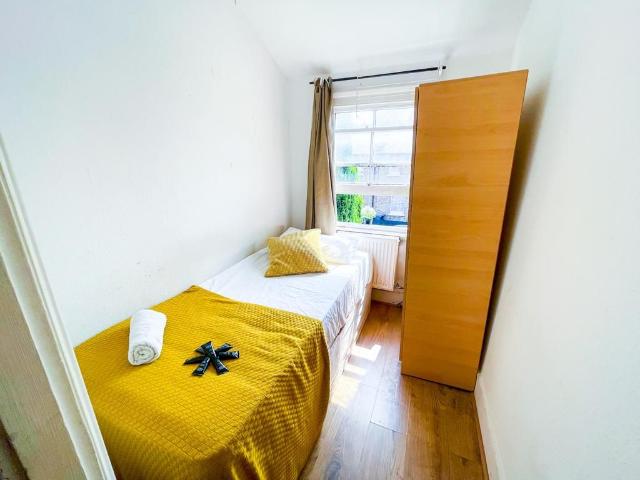 Room for rent in Greater London