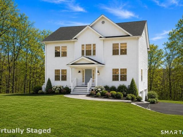 House for sale in Oxford, Connecticut
