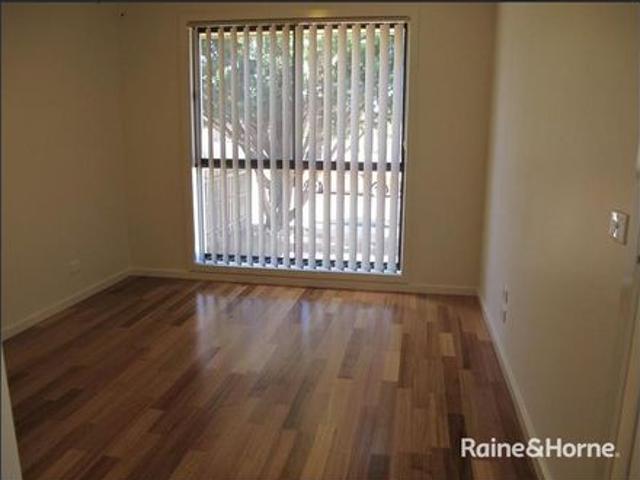 House for rent in Sydenham, Melbourne