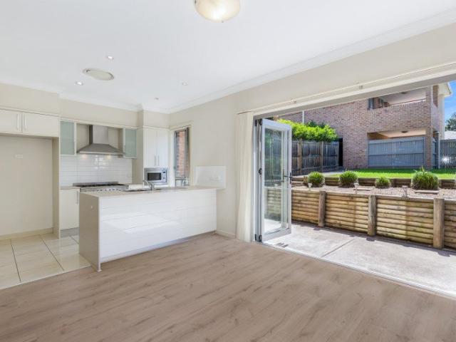House for rent in Stanhope Gardens, Sydney
