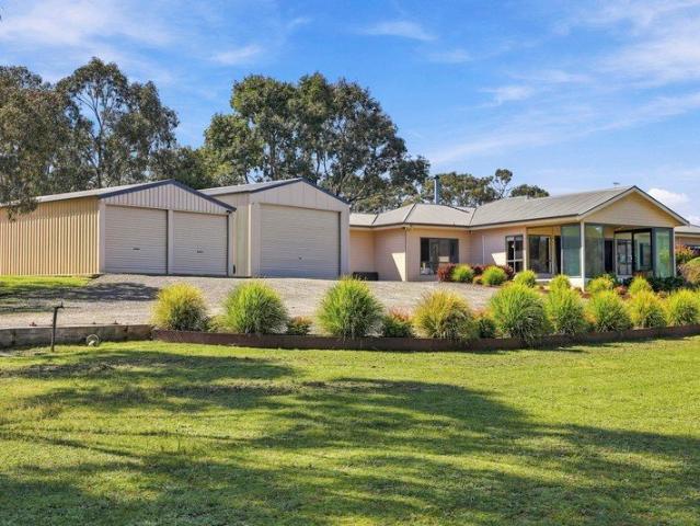 House for sale in Victor Harbor, South Australia
