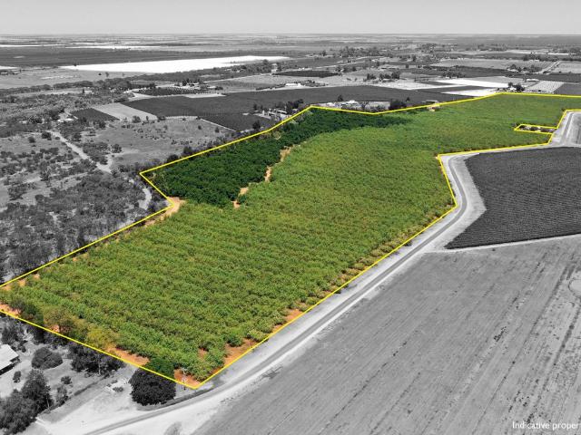 Cottage for sale in Red Cliffs, Victoria