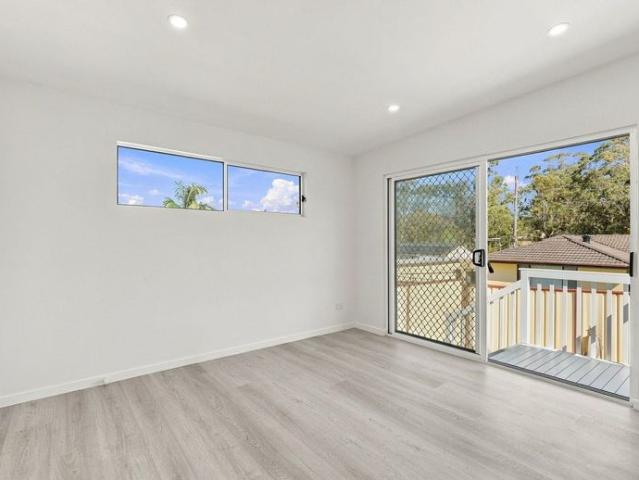 House for rent in Rosemeadow, Sydney