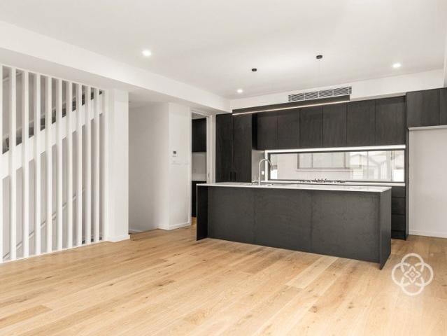 Townhouse for rent in Speers Point, Newcastle-Maitland