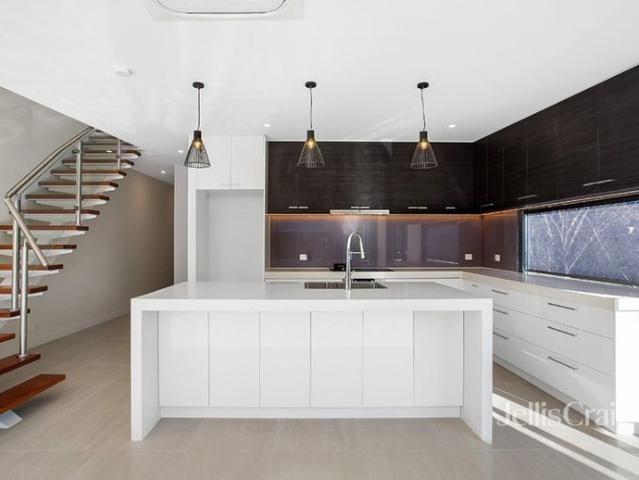 Townhouse for rent in Camerons Creek, Victoria