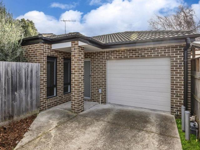 Flat for sale in Geelong, Victoria