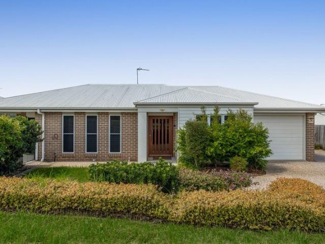 Apartment for sale in Kearneys Spring, Toowoomba