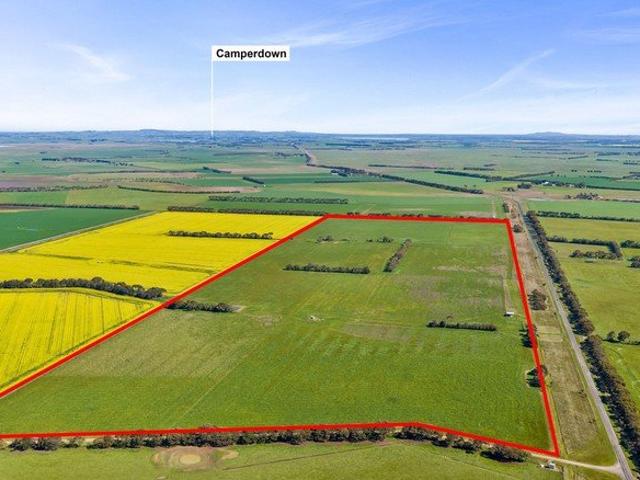 Cottage for sale in Leslie Manor, Victoria