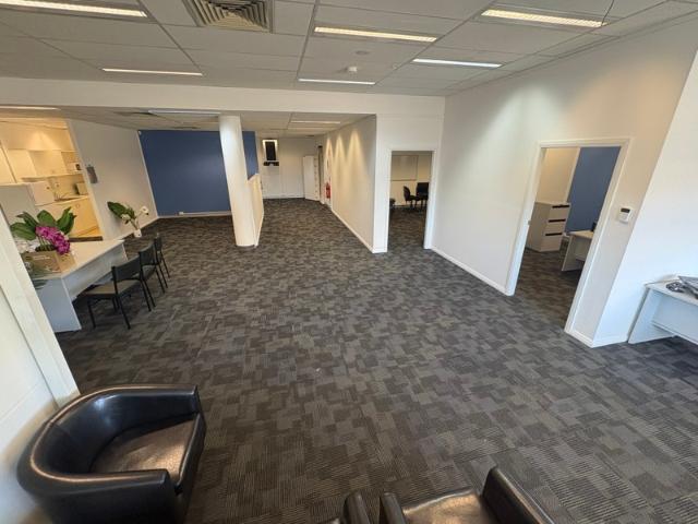 Office for rent in Brisbane Grove, New South Wales