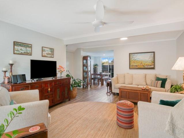 Townhouse for sale in Banora Point, New South Wales
