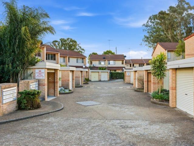 Townhouse for sale in Sydney, New South Wales