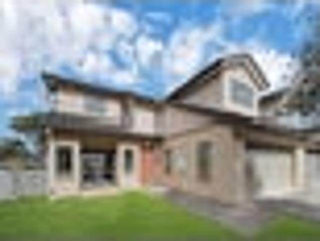 Townhouse for sale in Howick, Oroua County