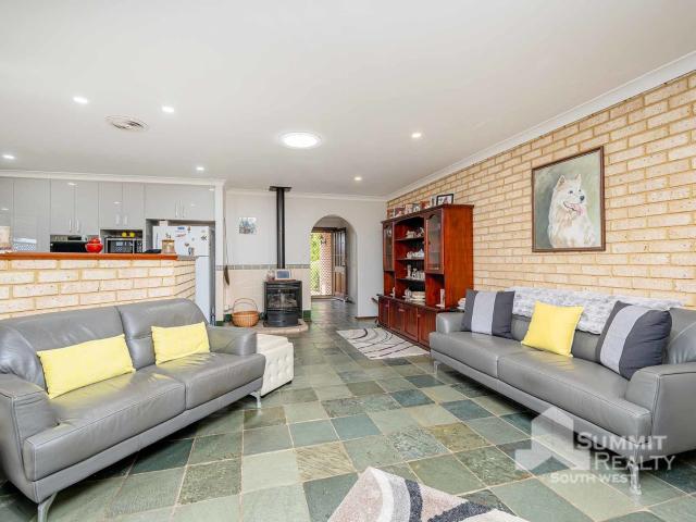 House for sale in Australind, Western Australia