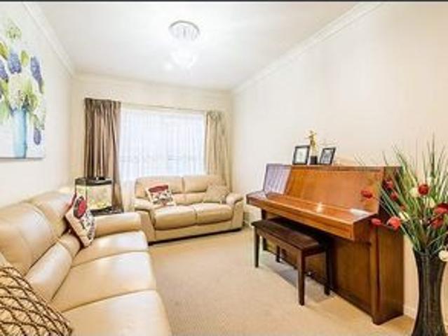 House for rent in Marriott Waters Estate, Melbourne